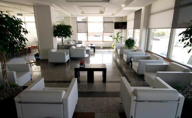 Hotel Adelma Hoznayo Bagian luar foto